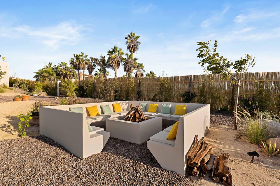 Conversational fire pit